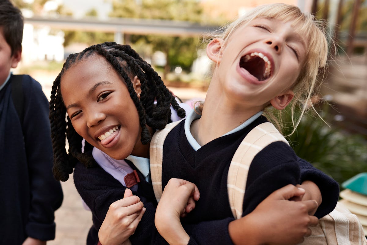 6 Green Flags Your Kid's Friend Is a Good Influence